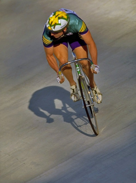 门将扑出关键点球，球迷热议